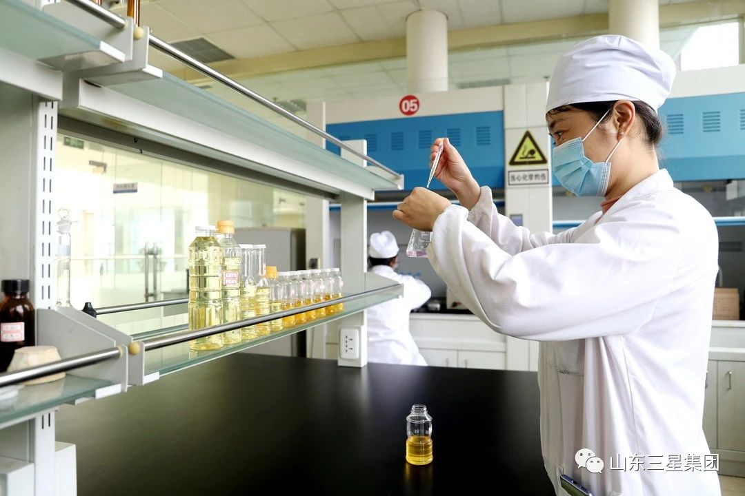 王瑞元:山東三星集團(tuán)長(zhǎng)壽花“零反式脂肪玉米油”成功研發(fā)的可喜成績(jī)值得學(xué)習(xí)借鑒