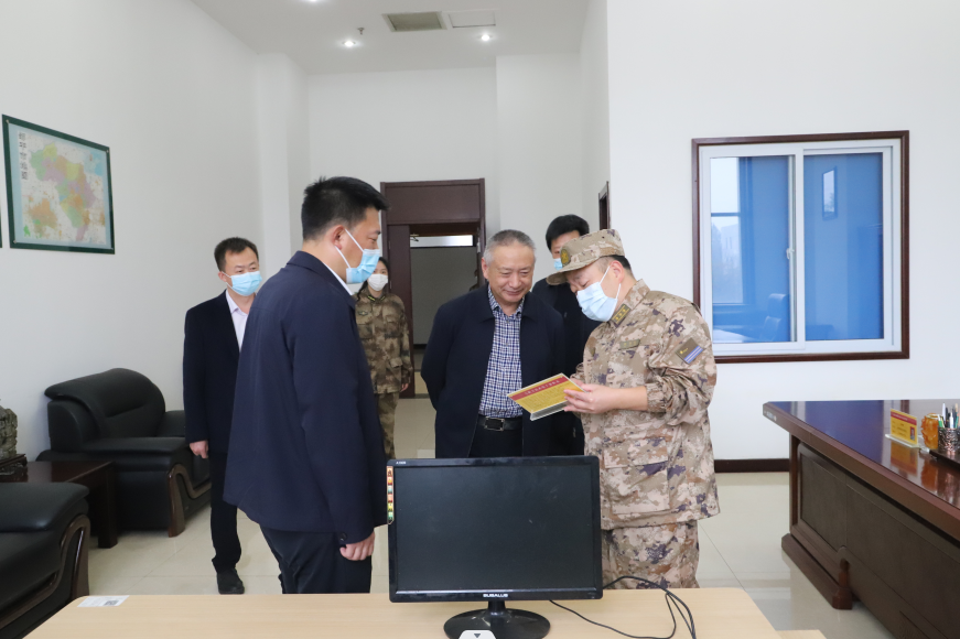 鄒平市委常委、人武部部長胡燕龍來山東三星集團(tuán)調(diào)研