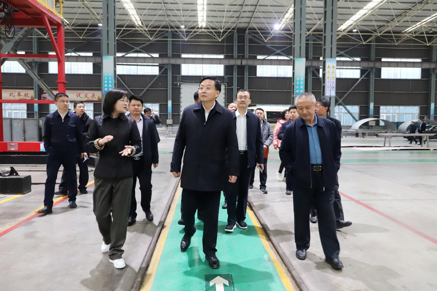 鄒平市委副書記、市長(zhǎng)張謙來山東三星集團(tuán)調(diào)研